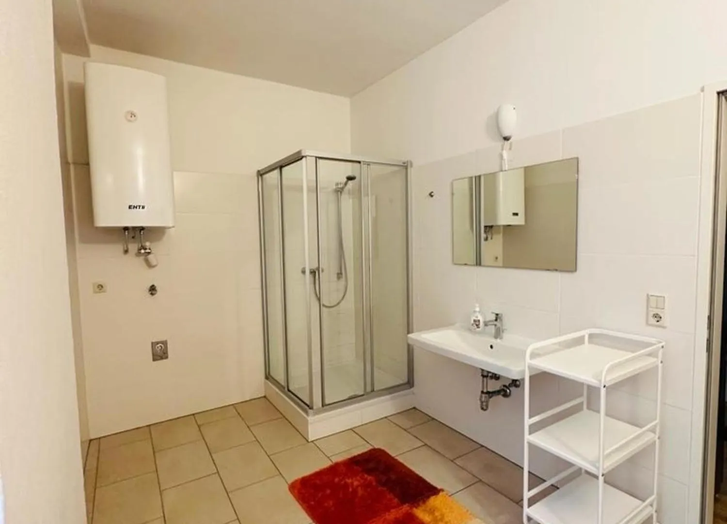 Wohnung Mit Einem Schlafzimmer Mit Trennwand 格拉茨 0*,